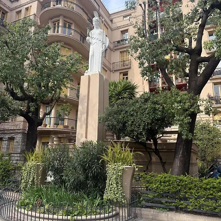 Apartment Comfortable Nizza